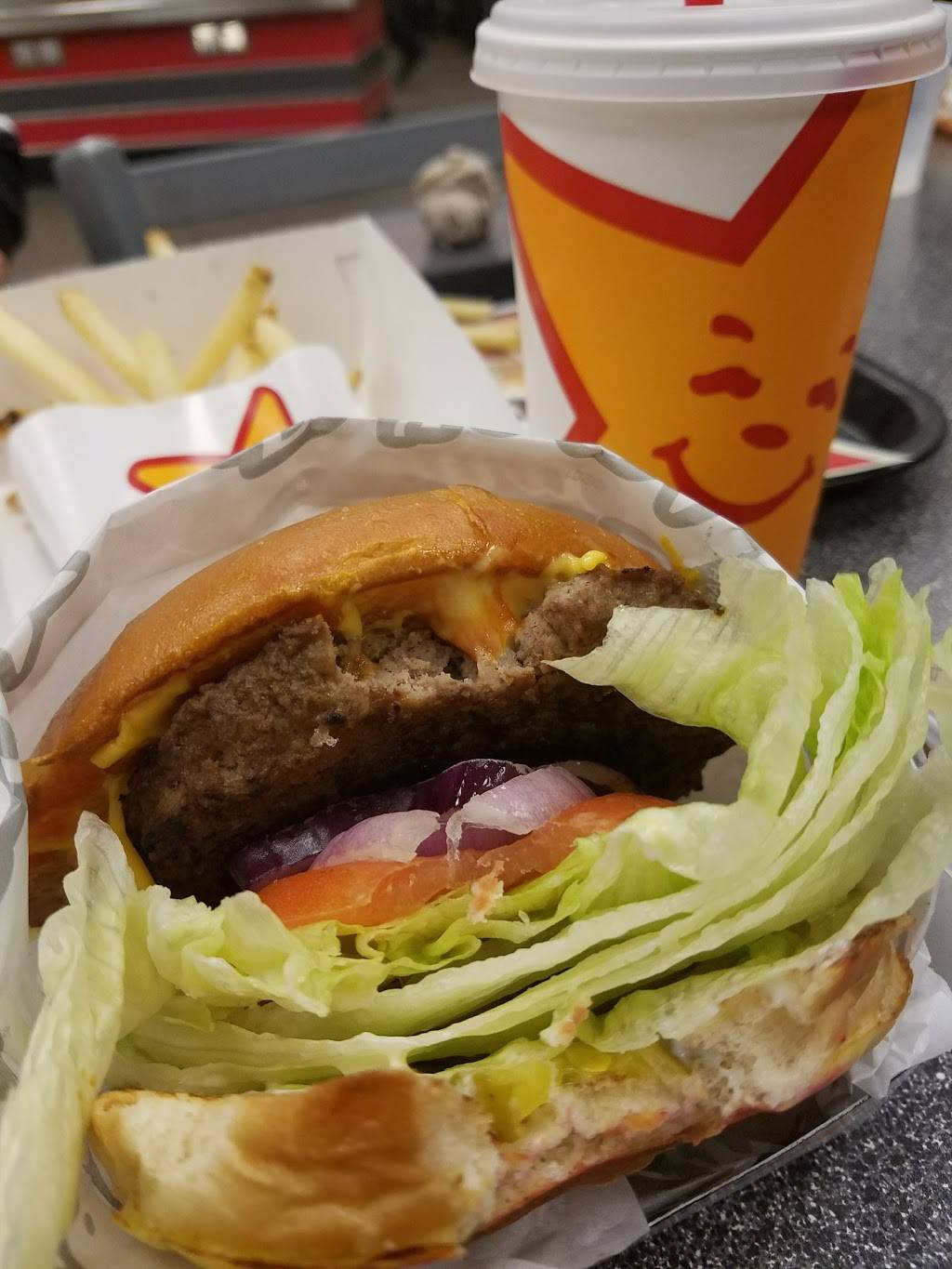 Carls Jr. | restaurant | 85 E Germann Rd, Gilbert, AZ 85297, USA | 4808990644 OR +1 480-899-0644