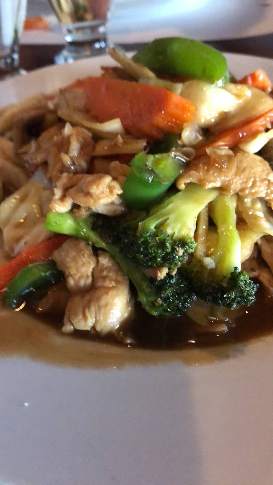 Restaurant Bato Thai | restaurant | 1088 Boulevard Curé-Labelle, Blainville, QC J7C 2M9, Canada | 4504302888 OR +1 450-430-2888