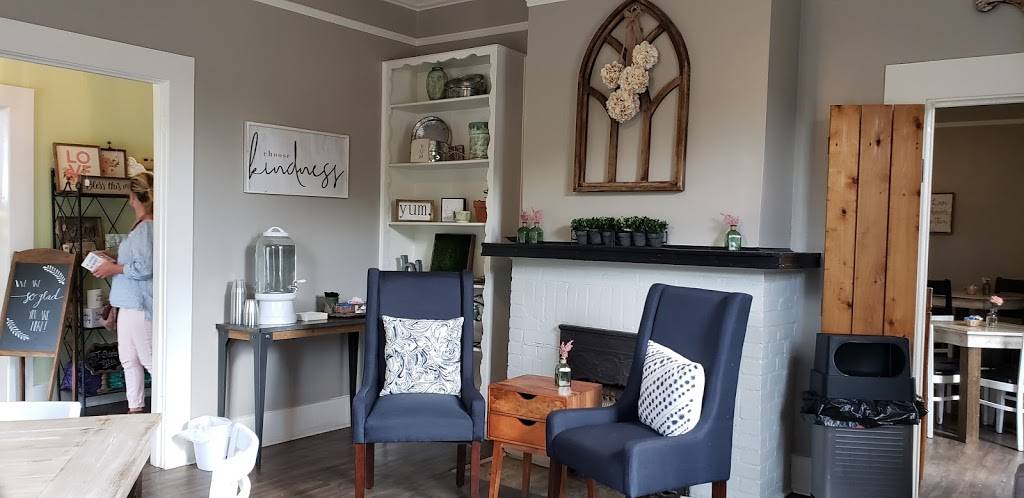 City Hall Cheesecake | bakery | 221 E Commerce St, Hernando, MS 38632, USA | 6624699117 OR +1 662-469-9117