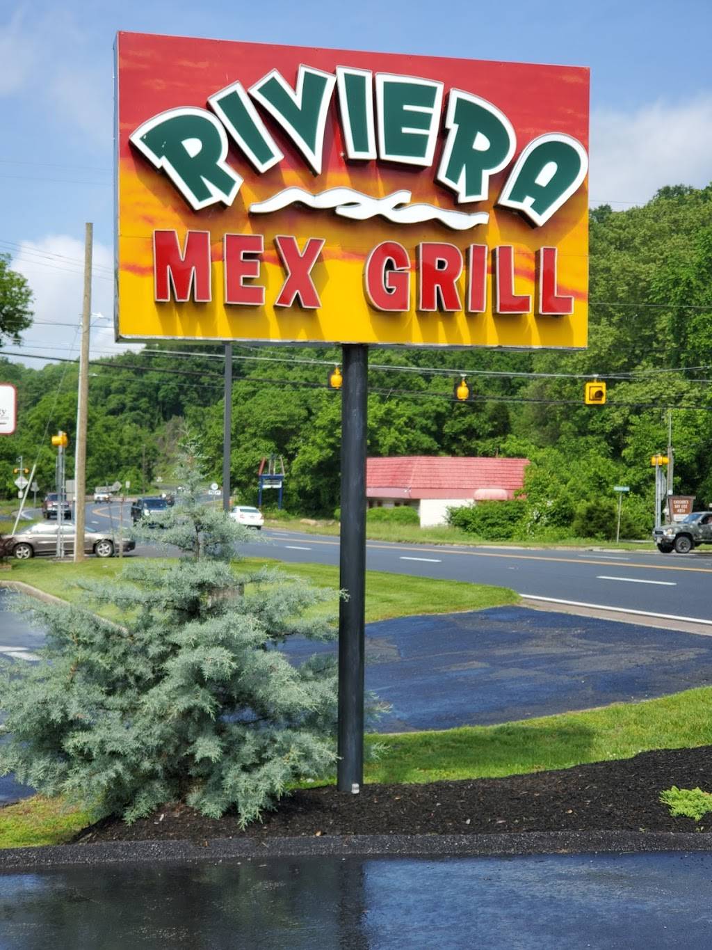 Riviera Mex Grill | restaurant | 5870 Virginia Ave, Pembroke, VA 24136, USA | 5406265441 OR +1 540-626-5441