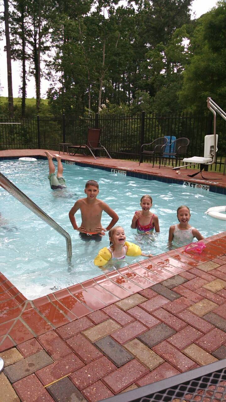 Comfort Suites | restaurant | 68073 Highway 59, Mandeville, LA 70471, USA | 9852315859 OR +1 985-231-5859