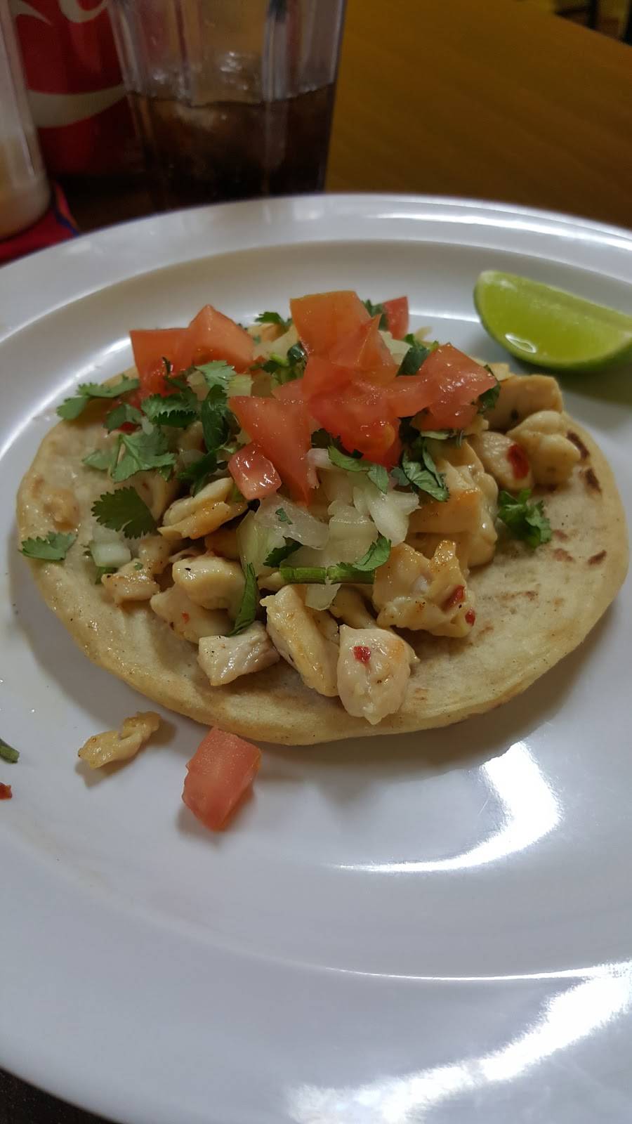 La Xoyita Restaurant Y Tortilleria | restaurant | 463 Plainfield St, Providence, RI 02909, USA | 4014900194 OR +1 401-490-0194