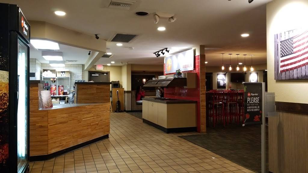 Pizza Hut | restaurant | 15947 NW US Hwy 441, Alachua, FL 32615, USA | 3864625900 OR +1 386-462-5900