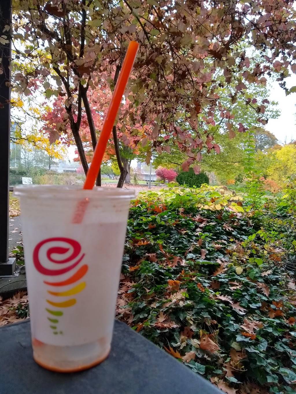 Jamba | restaurant | 2910 Commercial St SE, Salem, OR 97302, USA | 5033916251 OR +1 503-391-6251