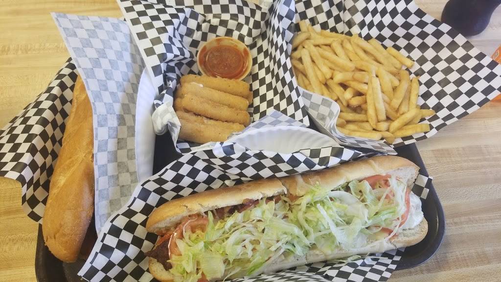 Christos Place | restaurant | 51 Central St, Winchendon, MA 01475, USA | 9782971142 OR +1 978-297-1142