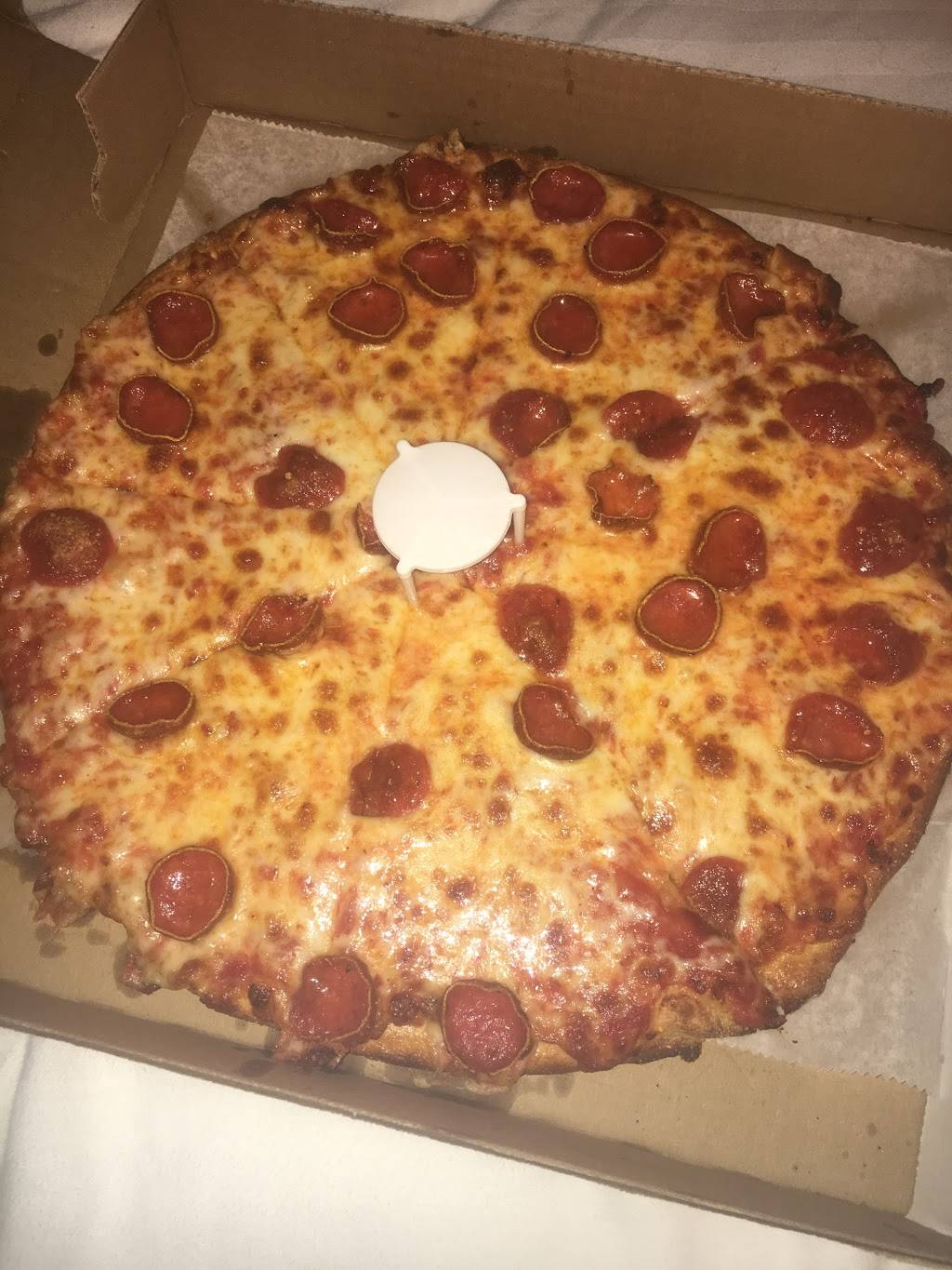 JJS Pizza | restaurant | 230 Pittsburgh St, Scottdale, PA 15683, USA | 7248875063 OR +1 724-887-5063