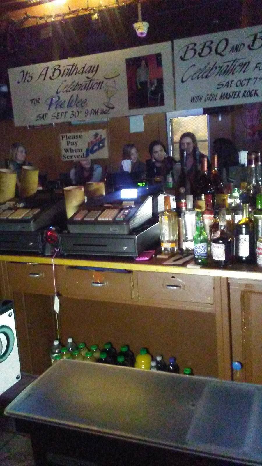 The Winston Lounge | restaurant | 2343 E Monument St, Baltimore, MD 21205, USA | 4107321008 OR +1 410-732-1008