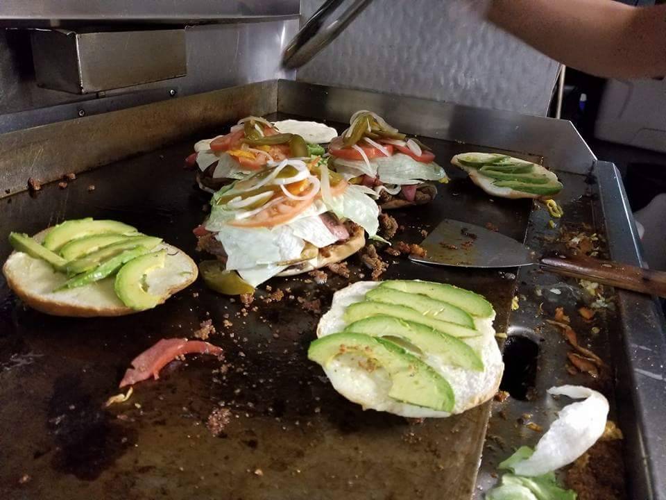 El Camaleon Food Truck | restaurant | 11215 Veirs Mill Rd, Wheaton, MD 20902, USA | 2407063237 OR +1 240-706-3237