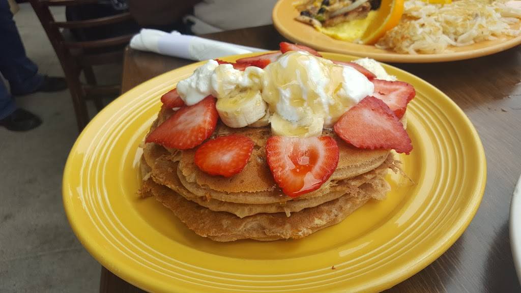 Blackbird Cafe Inc | cafe | 3405 Orange Ave, Long Beach, CA 90807, USA | 5624902473 OR +1 562-490-2473