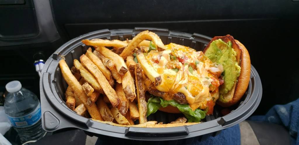 Border Burger Bar | restaurant | 4703 N Academy Blvd, Colorado Springs, CO 80918, USA | 7194342352 OR +1 719-434-2352