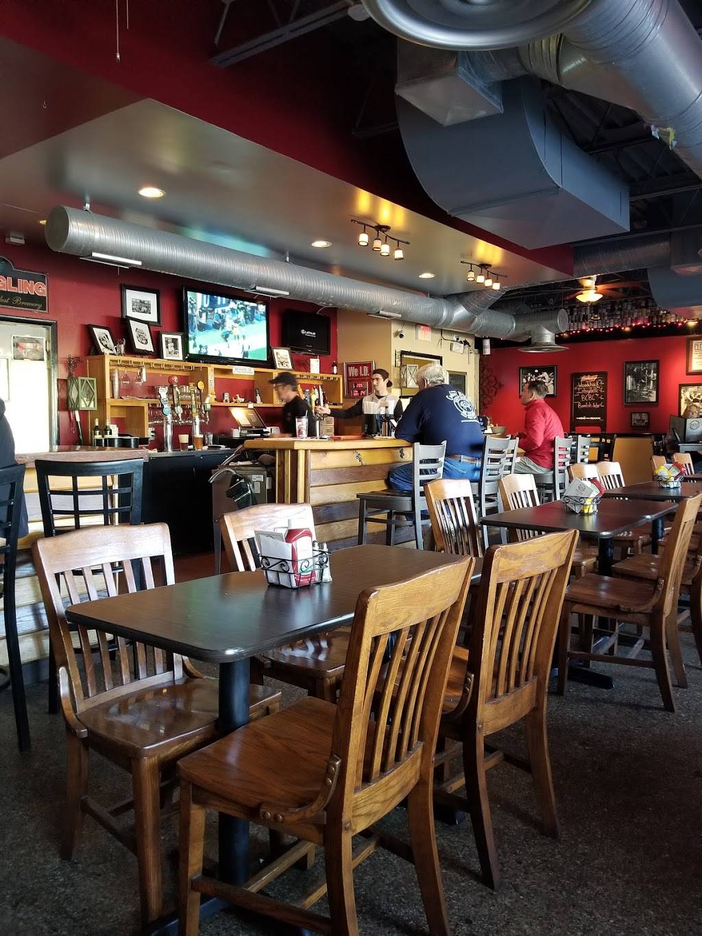 1933 Pub & Grill | restaurant | 2245 Nursery Rd, Clearwater, FL 33764, USA | 7275321972 OR +1 727-532-1972