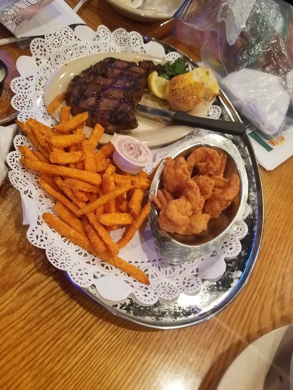 Sams Crystal River Seafood | restaurant | 4626, 1152 S 6th St, Macclenny, FL 32063, USA | 9042593522 OR +1 904-259-3522