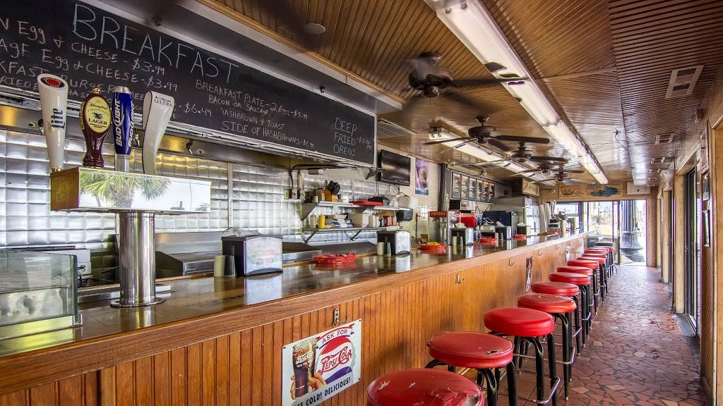 Peaches Corner | restaurant | 900 Ocean Blvd, Myrtle Beach, SC 29577, USA | 8434487424 OR +1 843-448-7424