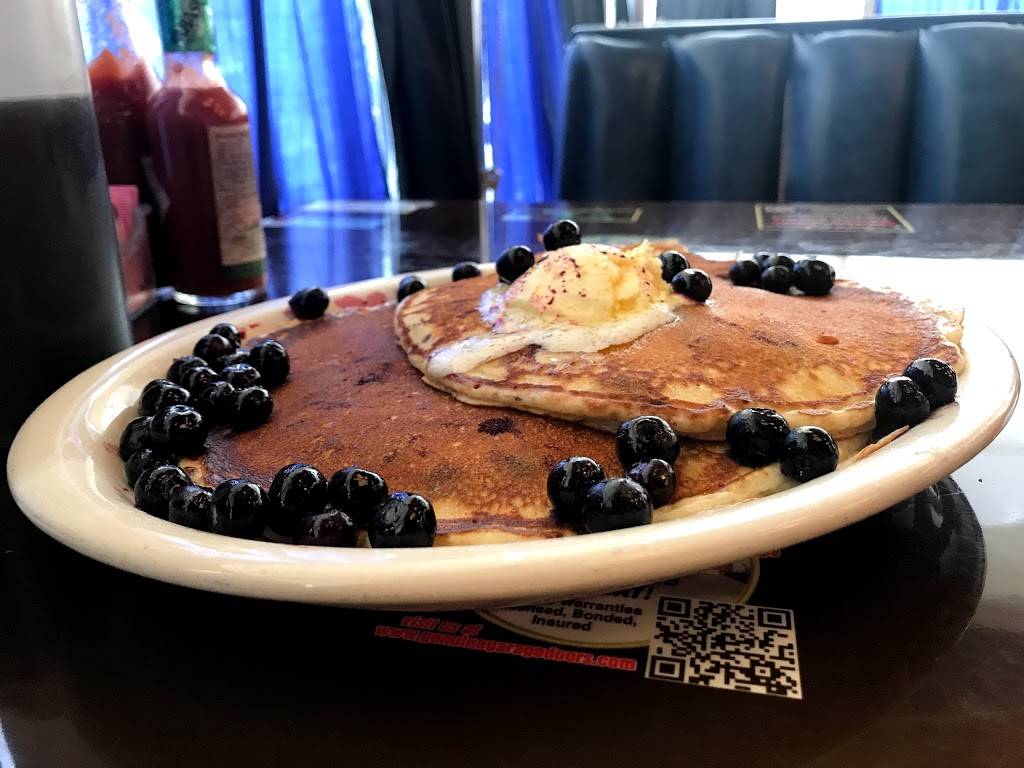 Gateway Breakfast House | restaurant | 11411 NE Halsey St, Portland, OR 97220, USA | 5032566280 OR +1 503-256-6280