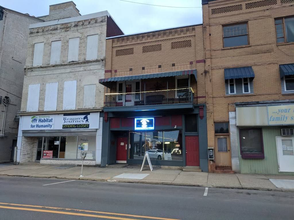 Oak Wood Tavern Inc | restaurant | 108 S Jefferson St, Kittanning, PA 16201, USA | 7245485115 OR +1 724-548-5115