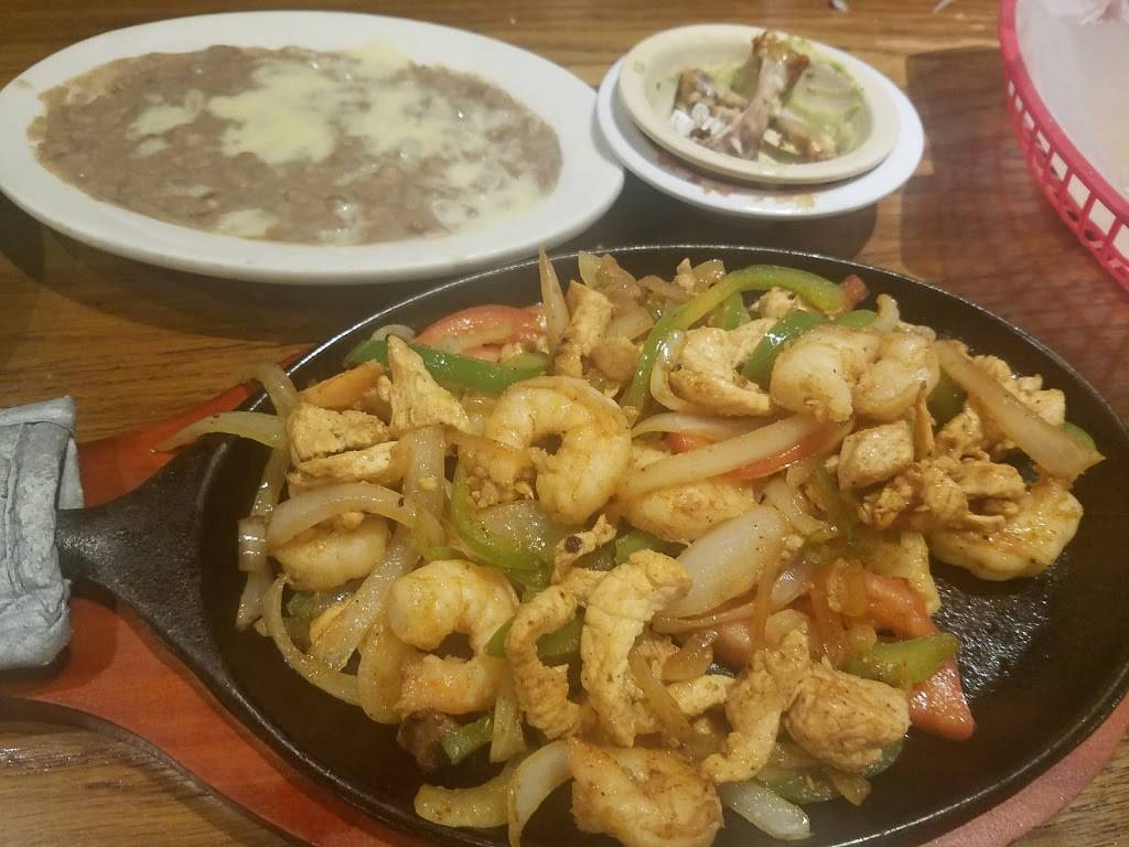 Mi Casa Mexican Restaurant | restaurant | 2610 Gillionville Rd, Albany, GA 31707, USA | 2295737505 OR +1 229-573-7505