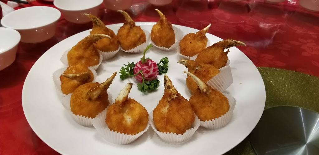 Yangs Fine Chinese Cuisine | restaurant | 9665 Bayview Ave, Richmond Hill, ON L4C 9V4, Canada | 9058843388 OR +1 905-884-3388