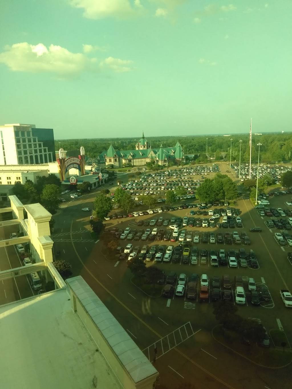 Pickle & Jam | cafe | 1010 Casino Center Drive, Gold Strike Resort & Casino, Robinsonville, MS 38664, USA | 6623571111 OR +1 662-357-1111