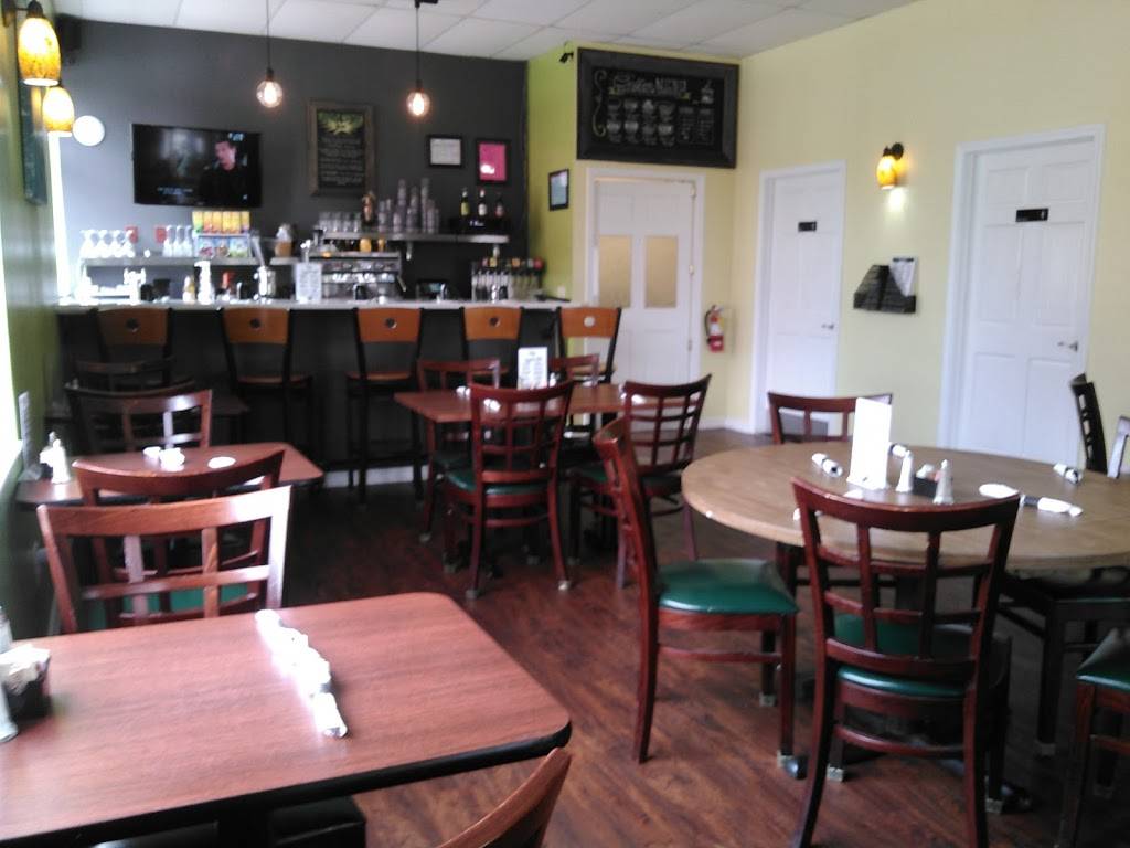 The Egg Plant Cafe and Catering | restaurant | 3751 Douglas Ave, Racine, WI 53402, USA | 2624561329 OR +1 262-456-1329