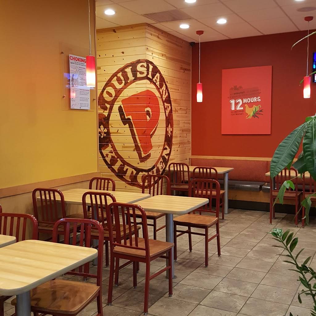 Popeyes Louisiana Kitchen | restaurant | 133-42 Whitestone Expy, Flushing, NY 11354, USA | 7188863300 OR +1 718-886-3300