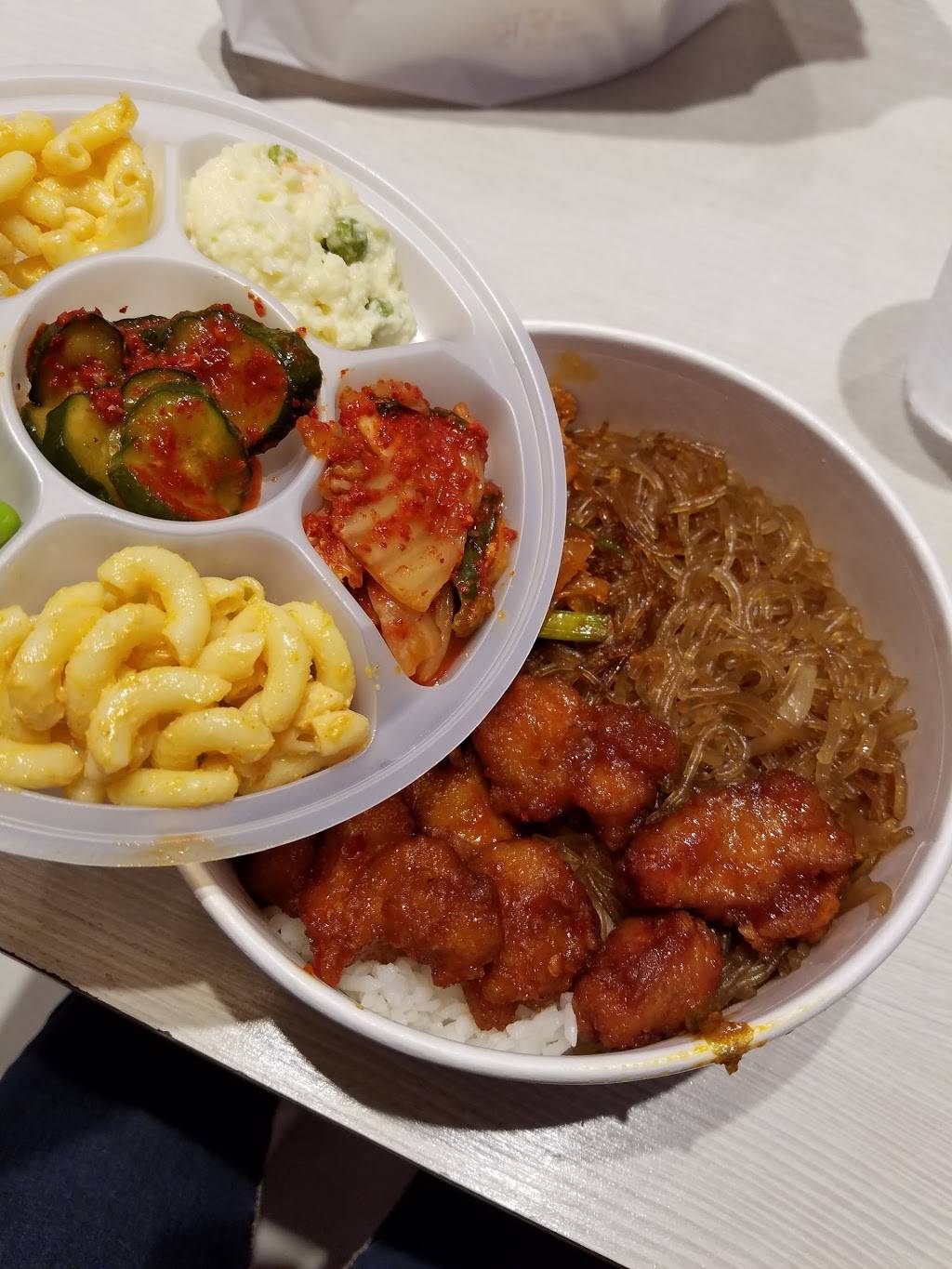 California Gogi | restaurant | 4237 Campus Dr B 157, Irvine, CA 92612, USA | 9498540000 OR +1 949-854-0000