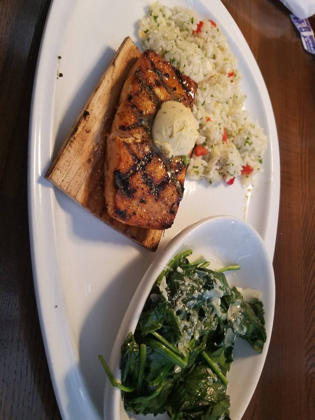 TGI Fridays | restaurant | 12147 Rockville Pike, Rockville, MD 20852, USA | 3012319048 OR +1 301-231-9048