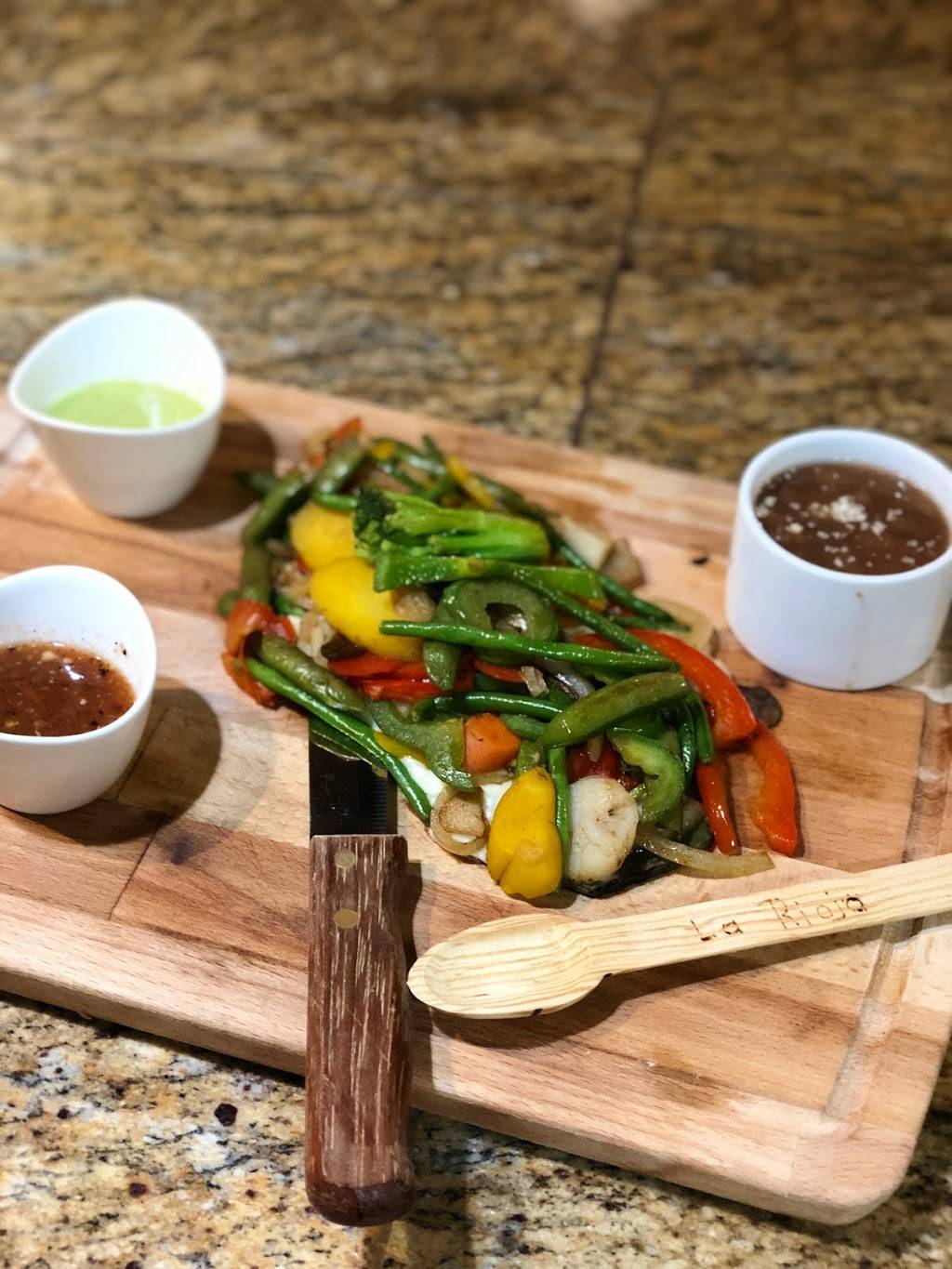 La Rioja Mexican Cuisine | restaurant | 3312 Auburn Way S ste a, Auburn, WA 98092, USA | 2532854155 OR +1 253-285-4155