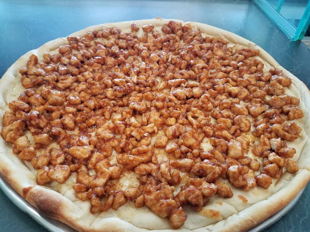 La Bella Pizza | restaurant | 1499 Forest Ave, Staten Island, NY 10302, USA | 7189815508 OR +1 718-981-5508