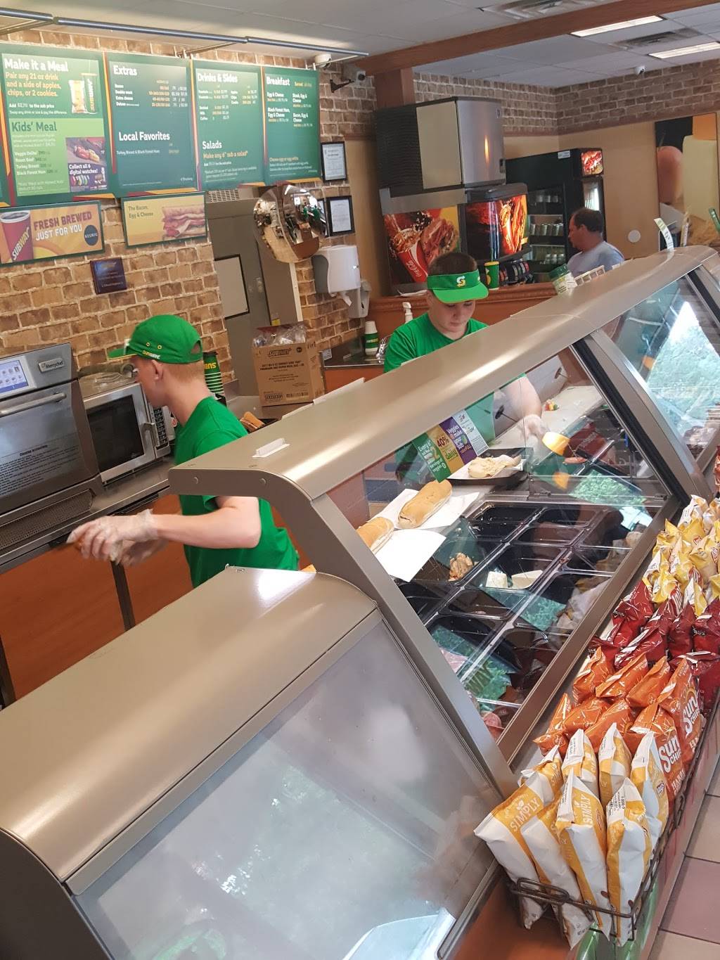 Subway | restaurant | 9970 Ball Ground Hwy, Ball Ground, GA 30107, USA | 6784541300 OR +1 678-454-1300