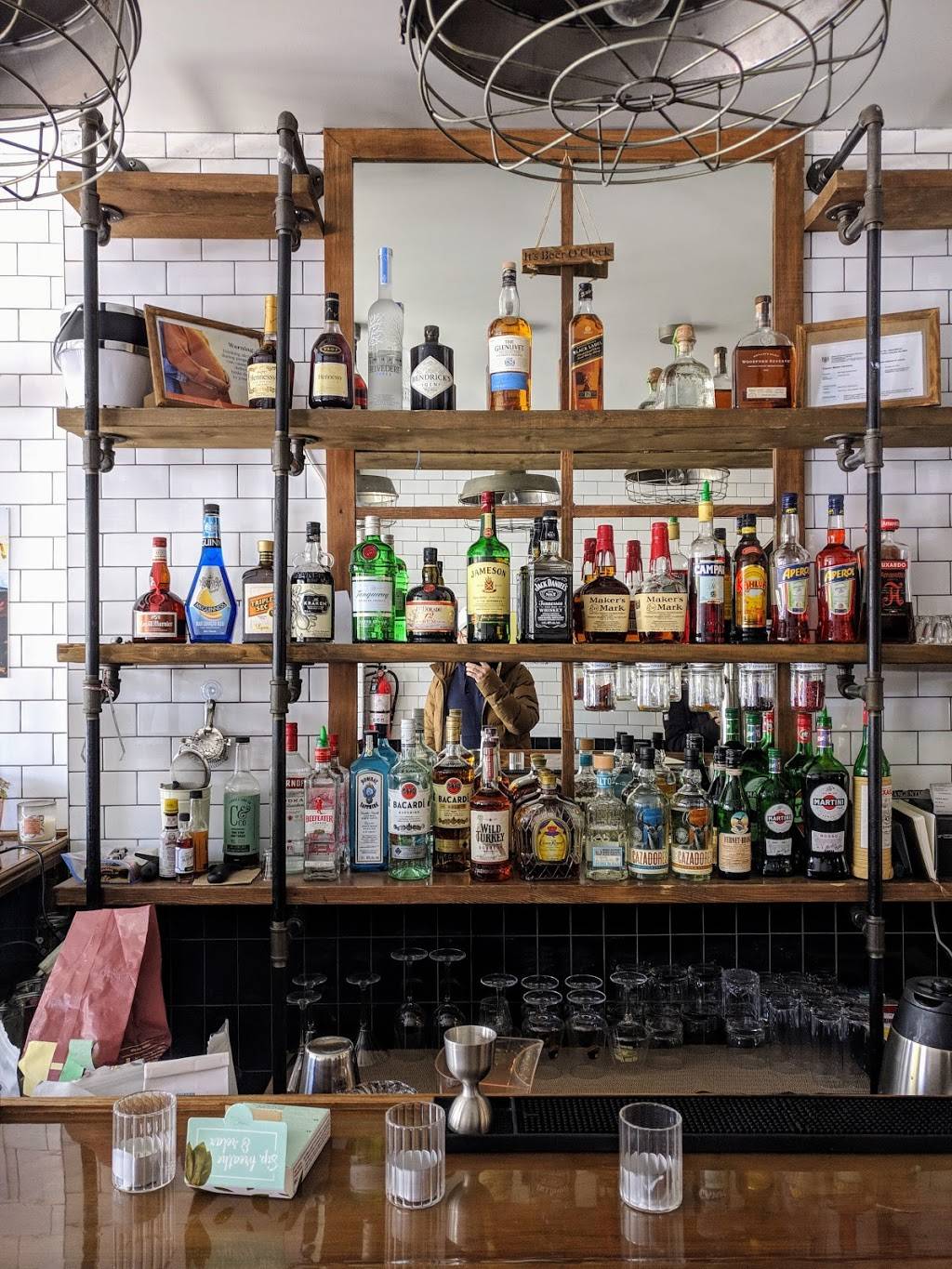 Bar Bacan | restaurant | 369 Roncesvalles Ave, Toronto, ON M6R 2M8, Canada | 4165352222 OR +1 416-535-2222