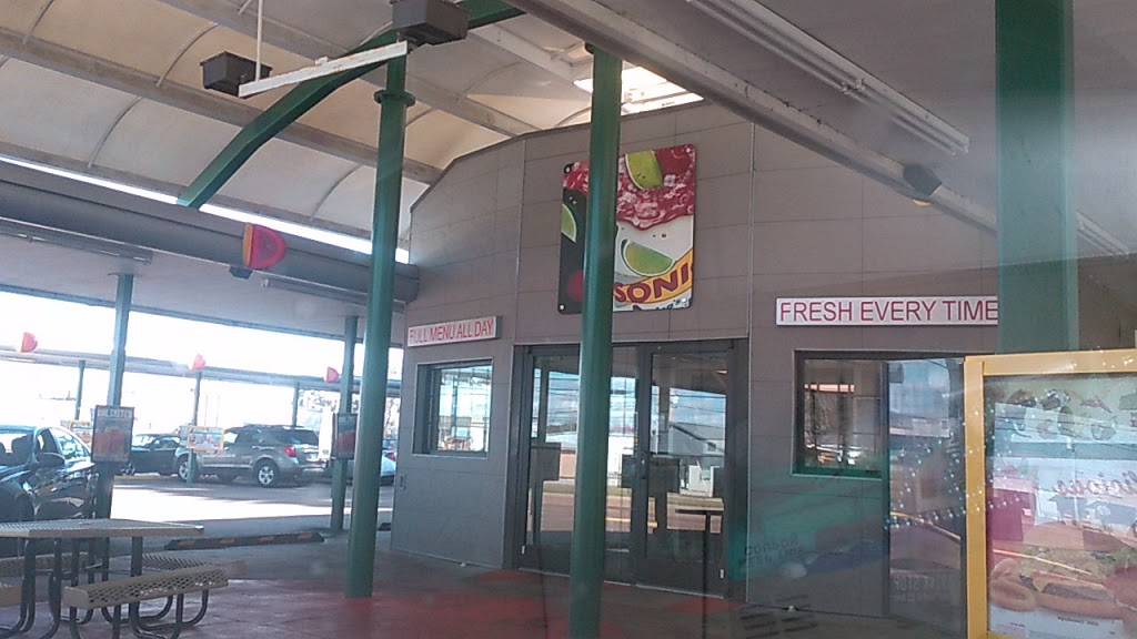 Sonic Drive-In | restaurant | 710 Highway 51 N, Covington, TN 38019, USA | 9014761307 OR +1 901-476-1307