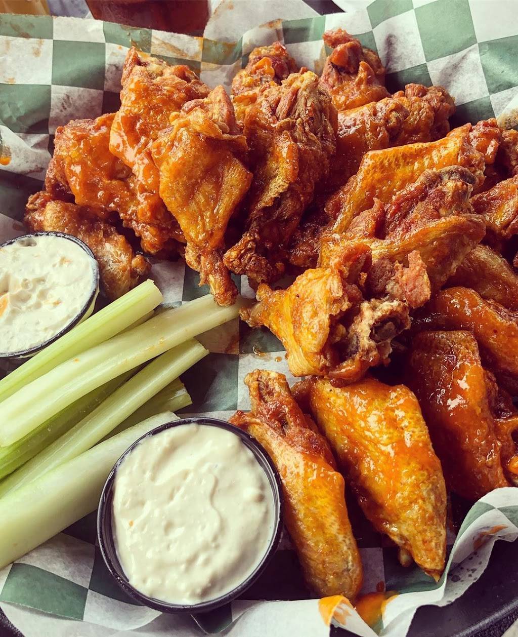 Bar-Bill Tavern | restaurant | 185 Main St, East Aurora, NY 14052, USA | 7166527959 OR +1 716-652-7959