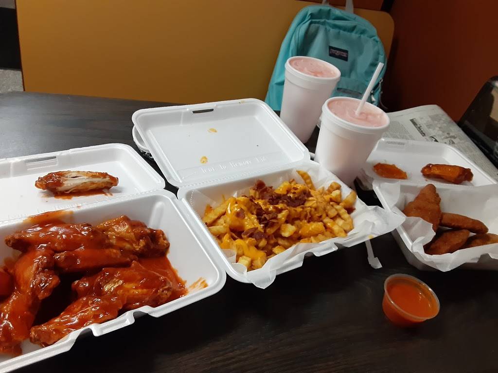 Sinatras | restaurant | 433 W Thomas St, Rome, NY 13440, USA | 3155337795 OR +1 315-533-7795