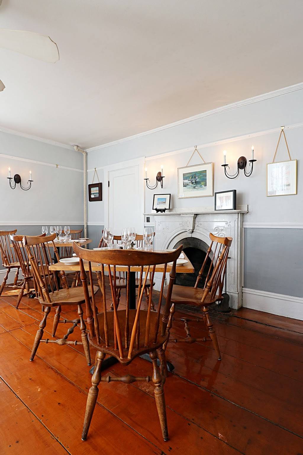 Corner House Restaurant & Bar | restaurant | 22 Main St, Center Sandwich, NH 03227, USA | 6032846219 OR +1 603-284-6219