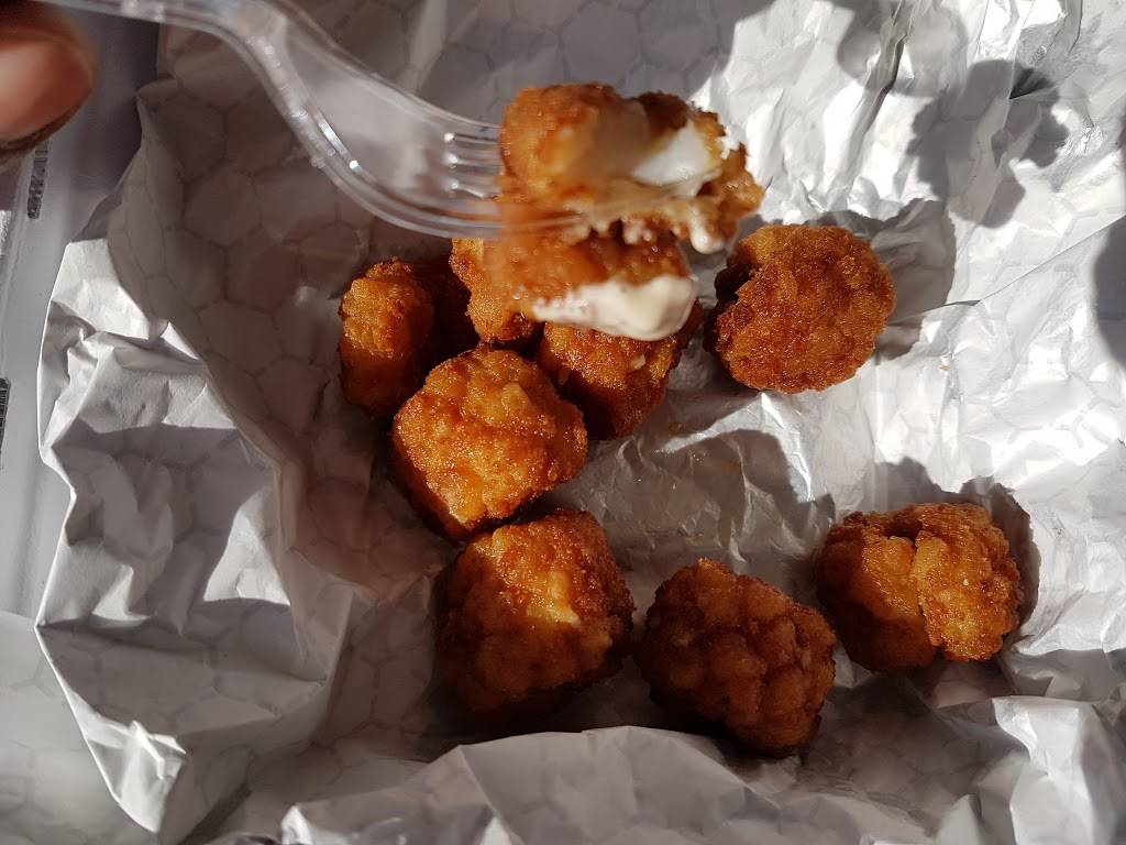 Burrito Boyz | restaurant | 9 Stavebank Rd, Mississauga, ON L5G 1E1, Canada | 9058912699 OR +1 905-891-2699