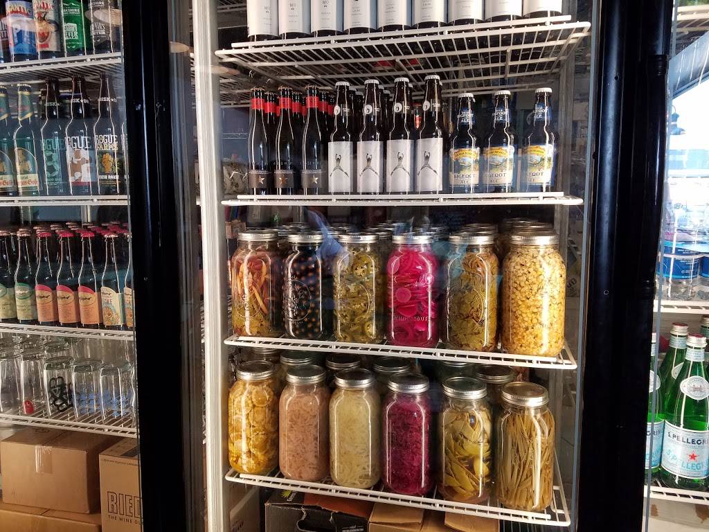 STANDARD GASTROPUB | restaurant | 233 Main St, Bridgton, ME 04009, USA | 2076474100 OR +1 207-647-4100