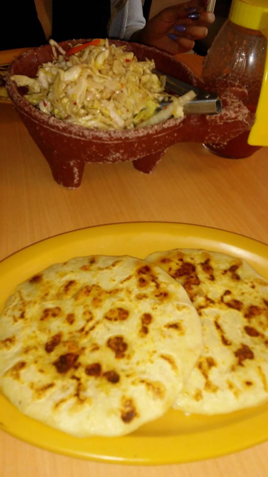 El Migueleno | restaurant | 2301 S Vermont Ave, Los Angeles, CA 90007, USA | 3236897993 OR +1 323-689-7993