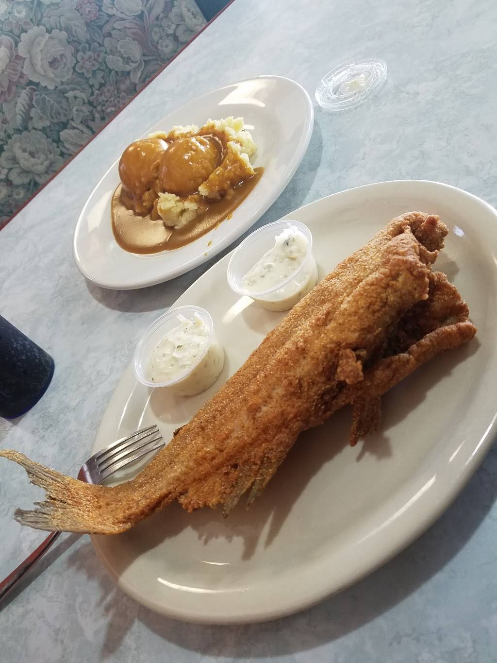 Garden Family Restaurant | restaurant | 696 E Pershing Rd, Decatur, IL 62526, USA | 2178727227 OR +1 217-872-7227