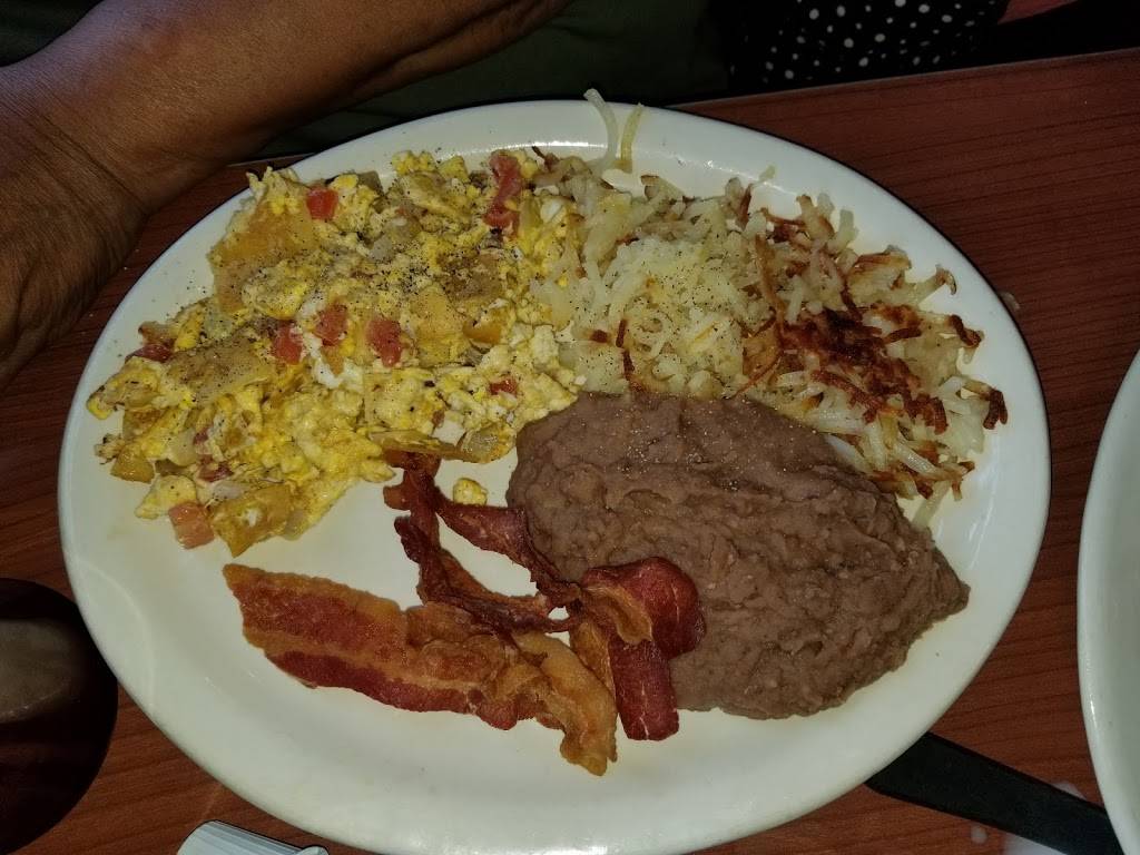 Bakery Cafe Rockport | restaurant | 205 Business Hwy 35 N, Rockport, TX 78382, USA | 3614505029 OR +1 361-450-5029