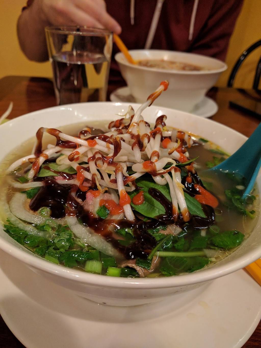 Pho Ton 4 | restaurant | 516 SE Chkalov Dr, Vancouver, WA 98683, USA | 3602549305 OR +1 360-254-9305