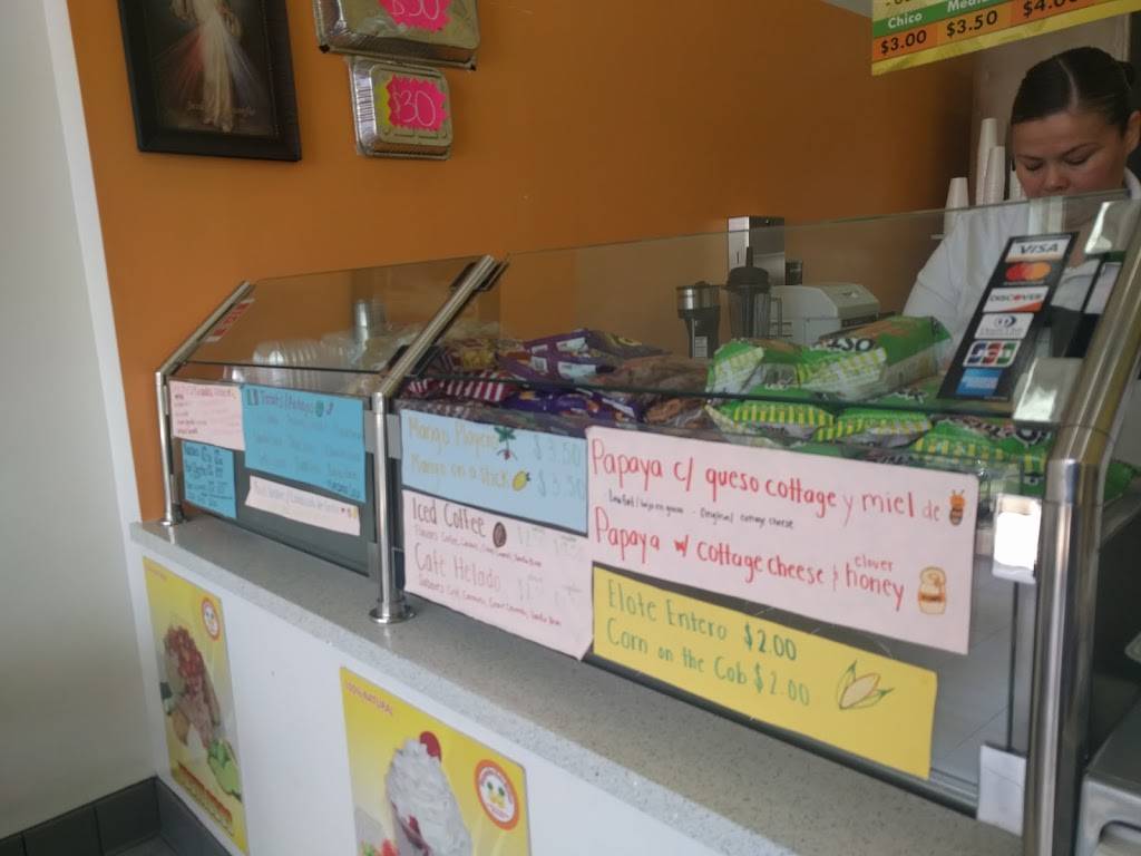 Raspados las Piñas | restaurant | 637 E Arrow Hwy, Azusa, CA 91702, USA | 6267159803 OR +1 626-715-9803