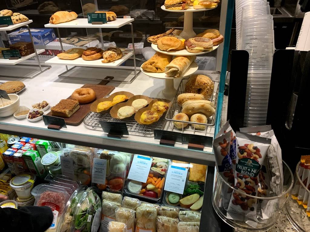 Starbucks | cafe | 400 S Park Ave, Winter Park, FL 32789, USA | 4075994126 OR +1 407-599-4126