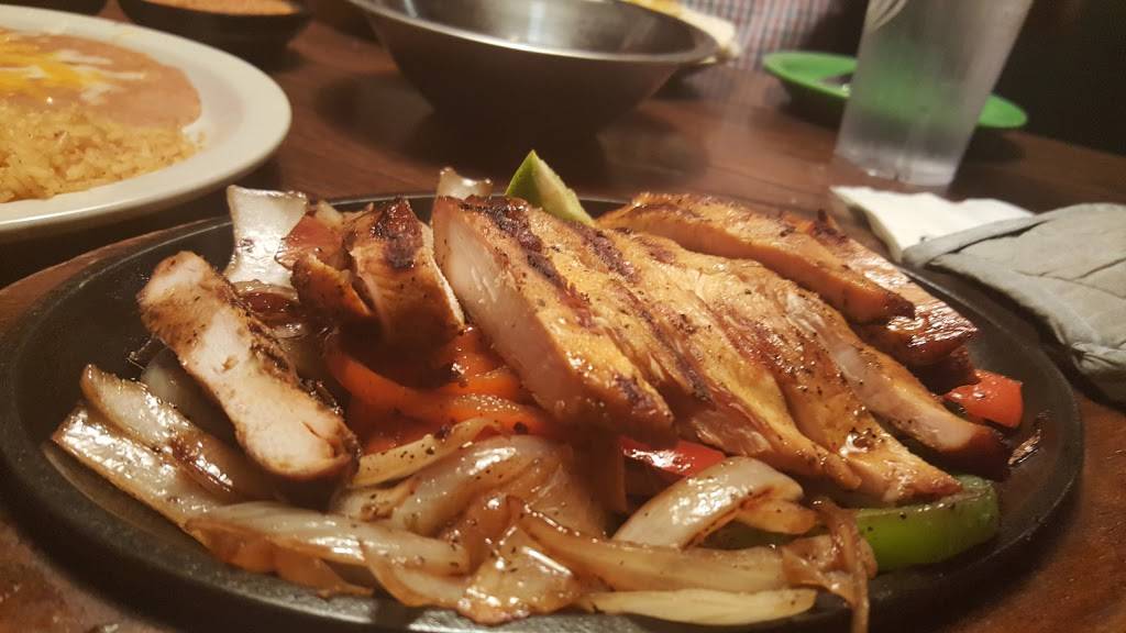 Garcias | restaurant | 3301 W Peoria Ave, Phoenix, AZ 85029, USA | 6028661850 OR +1 602-866-1850