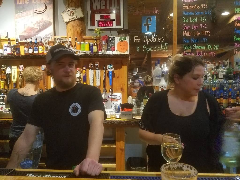 The Galley Restaurant & Pub | restaurant | 327 Roosevelt Trail, Naples, ME 04055, USA | 2076931002 OR +1 207-693-1002