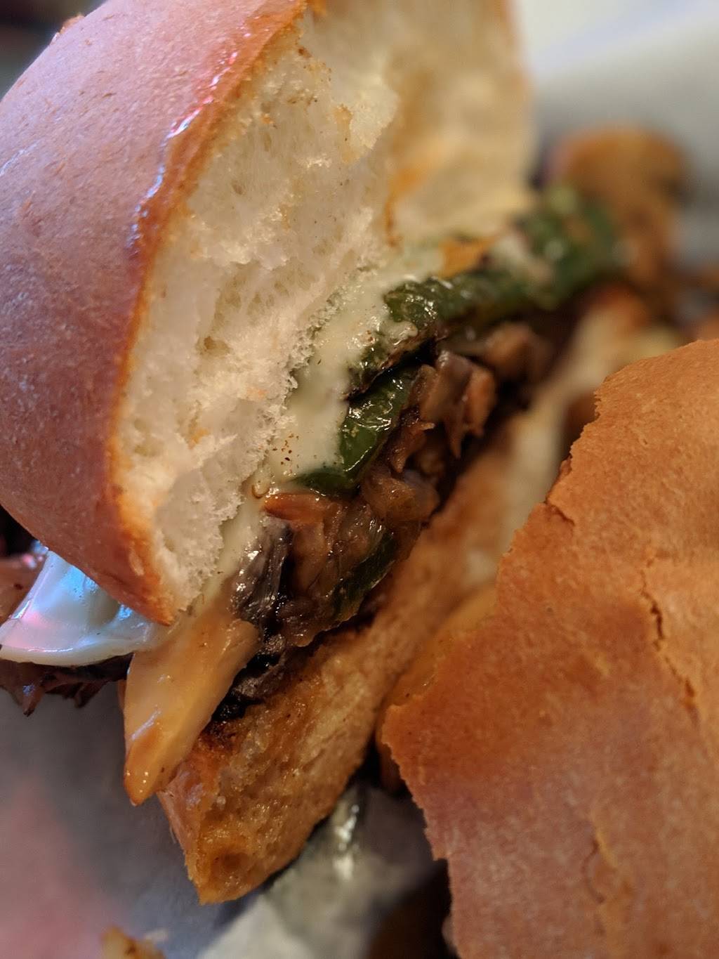 Zekes Place | restaurant | 7700 W Old Shakopee Rd # 115, Bloomington, MN 55438, USA | 9528295629 OR +1 952-829-5629