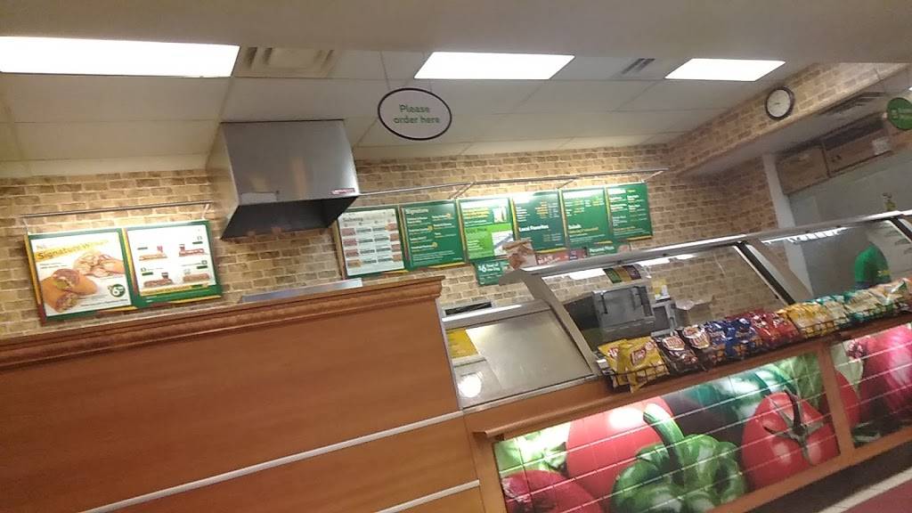 Subway Restaurants | restaurant | 2800 Sullivant Ave, Columbus, OH 43204, USA | 6148241530 OR +1 614-824-1530