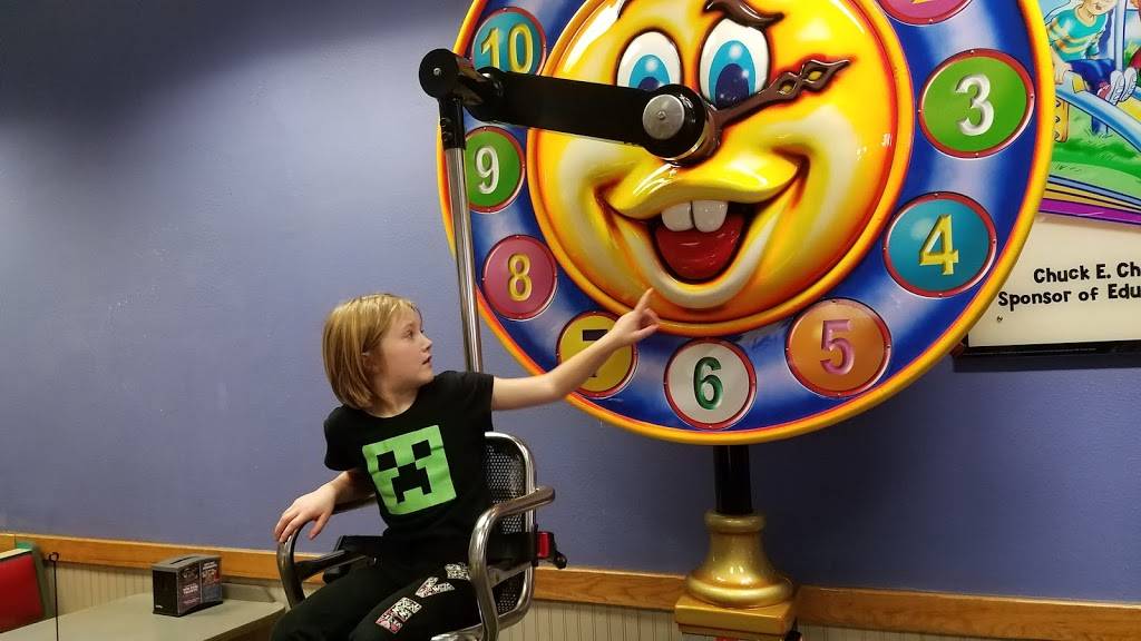 Chuck E. Cheese | restaurant | 1273 Lombardi Access Rd, Green Bay, WI 54304, USA | 9204970338 OR +1 920-497-0338