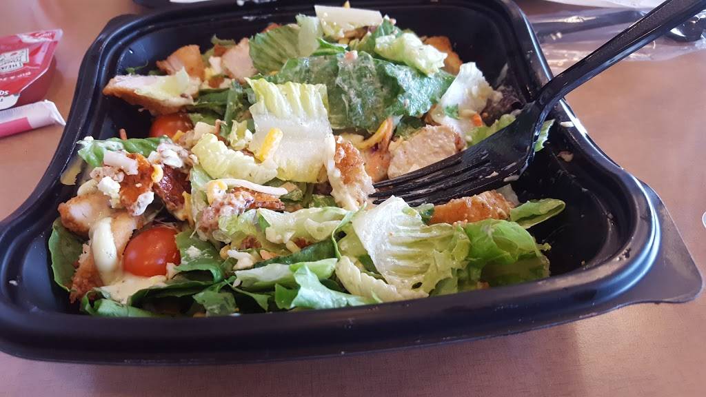 Chick-fil-A | restaurant | 4410 North Fwy, Houston, TX 77022, USA | 7136958888 OR +1 713-695-8888