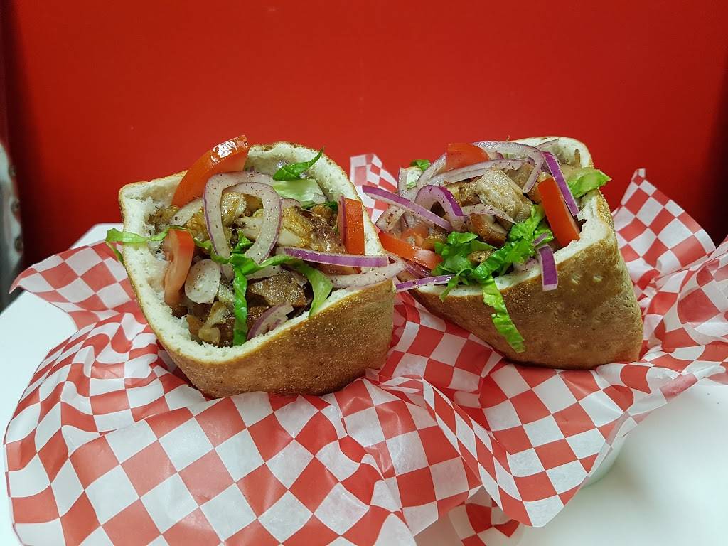 Vilis Pizza & Wings | restaurant | 562 Kerr St, Oakville, ON L6K 3C7, Canada | 9053388553 OR +1 905-338-8553