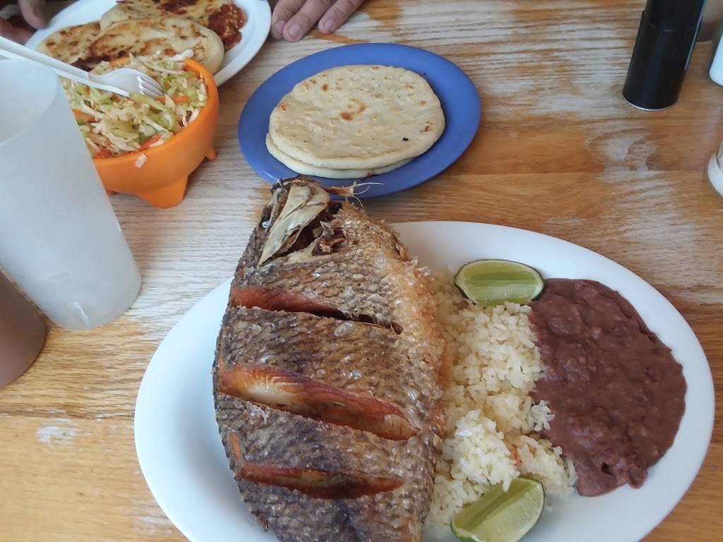 El Salvador Restaurant | restaurant | 332 W Center St, Provo, UT 84601, USA | 8013735377 OR +1 801-373-5377
